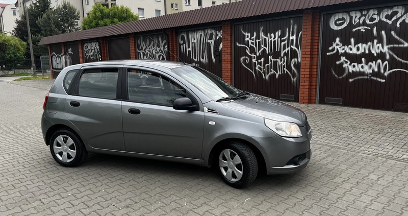 Chevrolet Aveo cena 8900 przebieg: 159800, rok produkcji 2009 z Radom małe 46